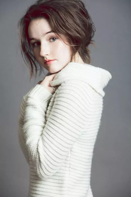 Kaitlyn Dever by August_West_1990