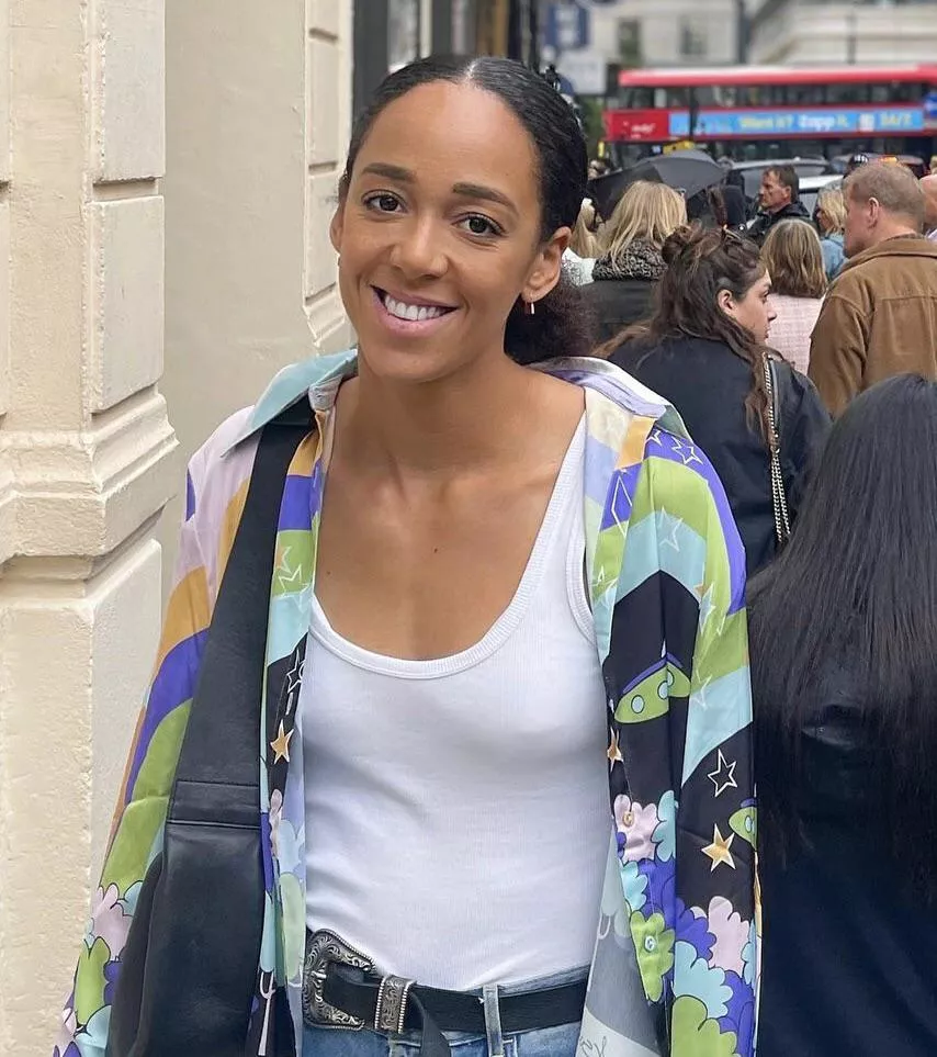 Katarina Johnson Thompson and her pierced nipple posted by MrNindalf