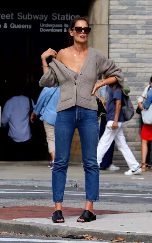 Katie Holmes by KurisuMakise25