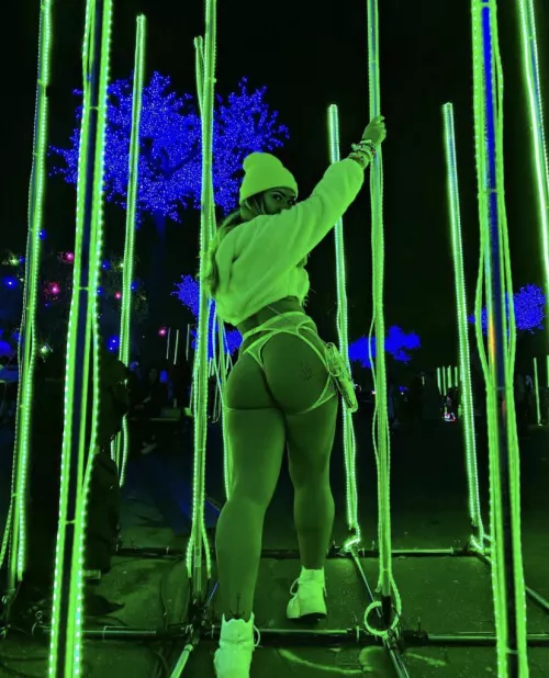 Katrina by Candid-Neck-9810