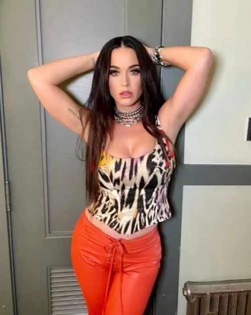 Katy Perry by lemonchin64