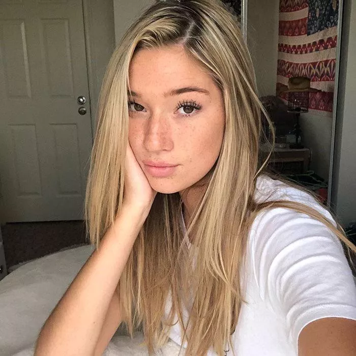 Kayla Jones posted by BeerGoggles2022