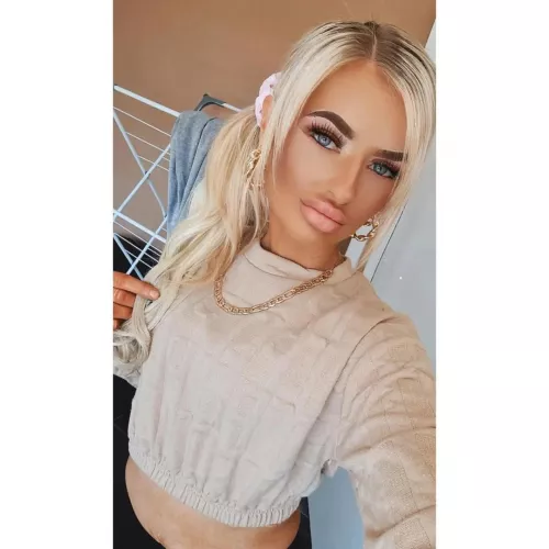 kayleigh roach by bimbo__lover