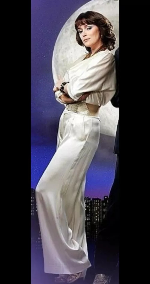 keeley Hawes (2008) by UnderstandingFirm313