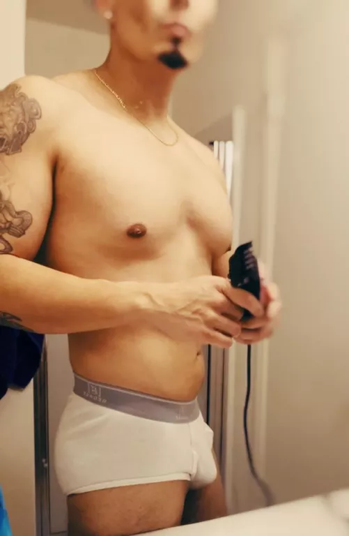 Keeping a fresh haircut is mandatory for this Dad by Avod35