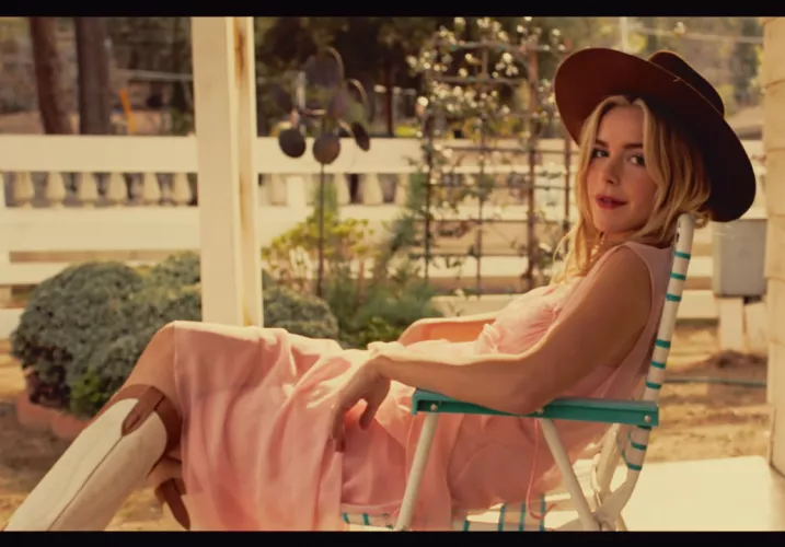 Kiernan Shipka by mes05