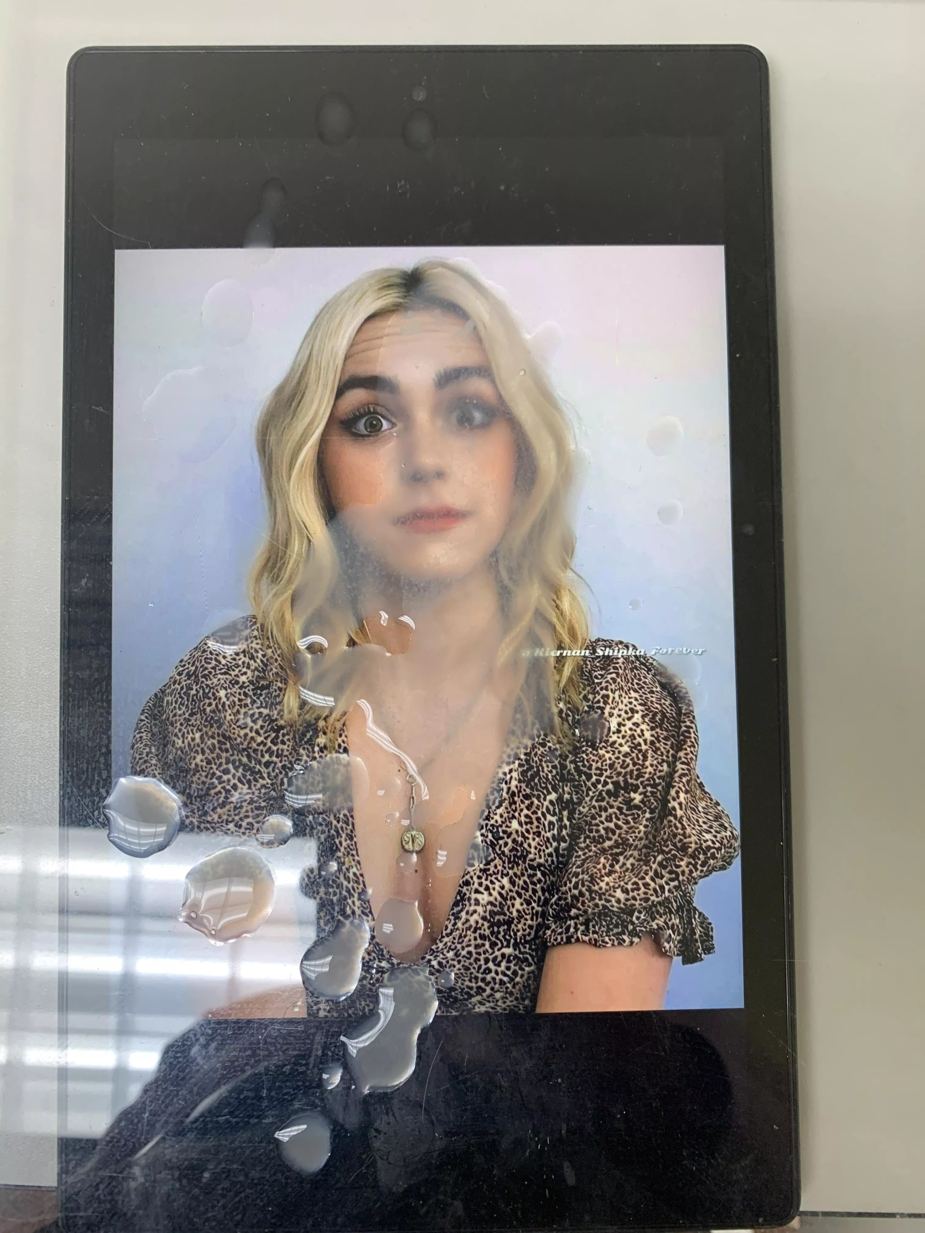 Kiernan Shipka looking surprised! posted by merbs88