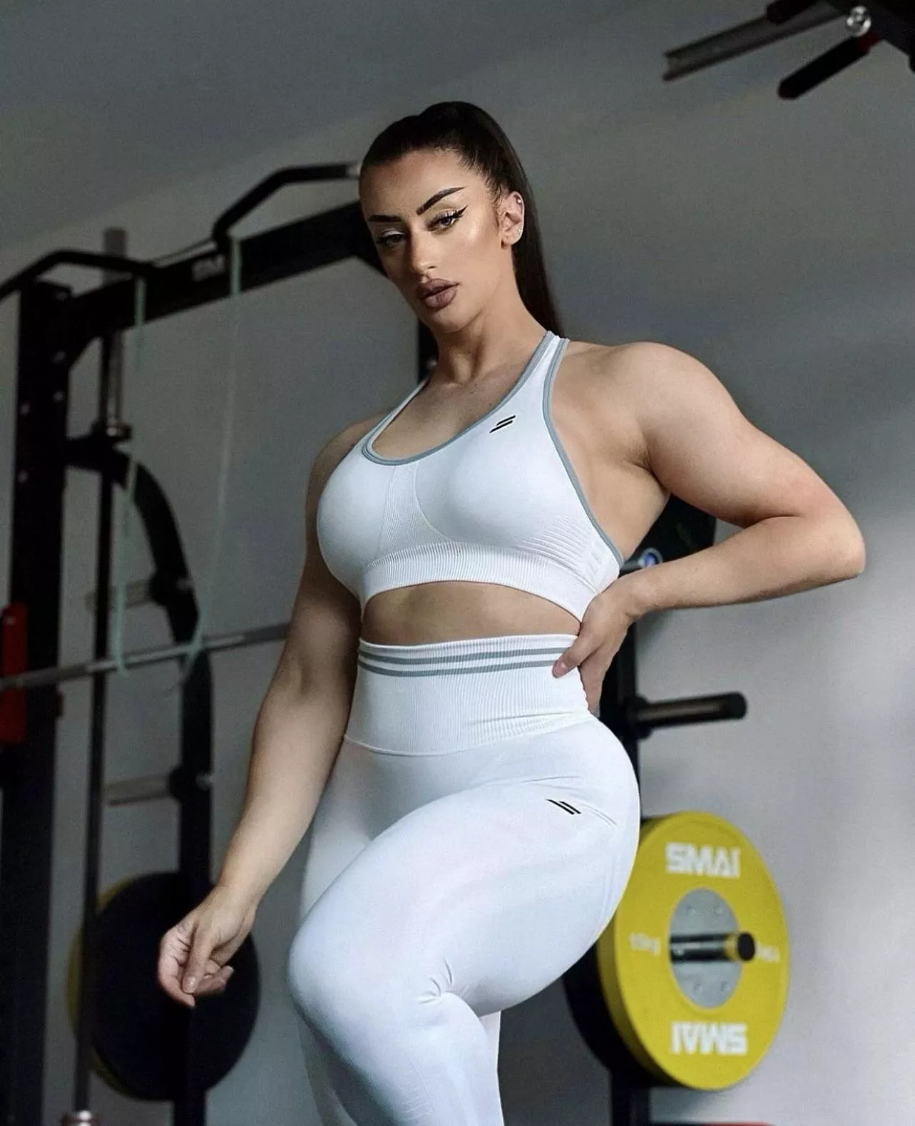 Kiki Vhyce posted by taserbeam