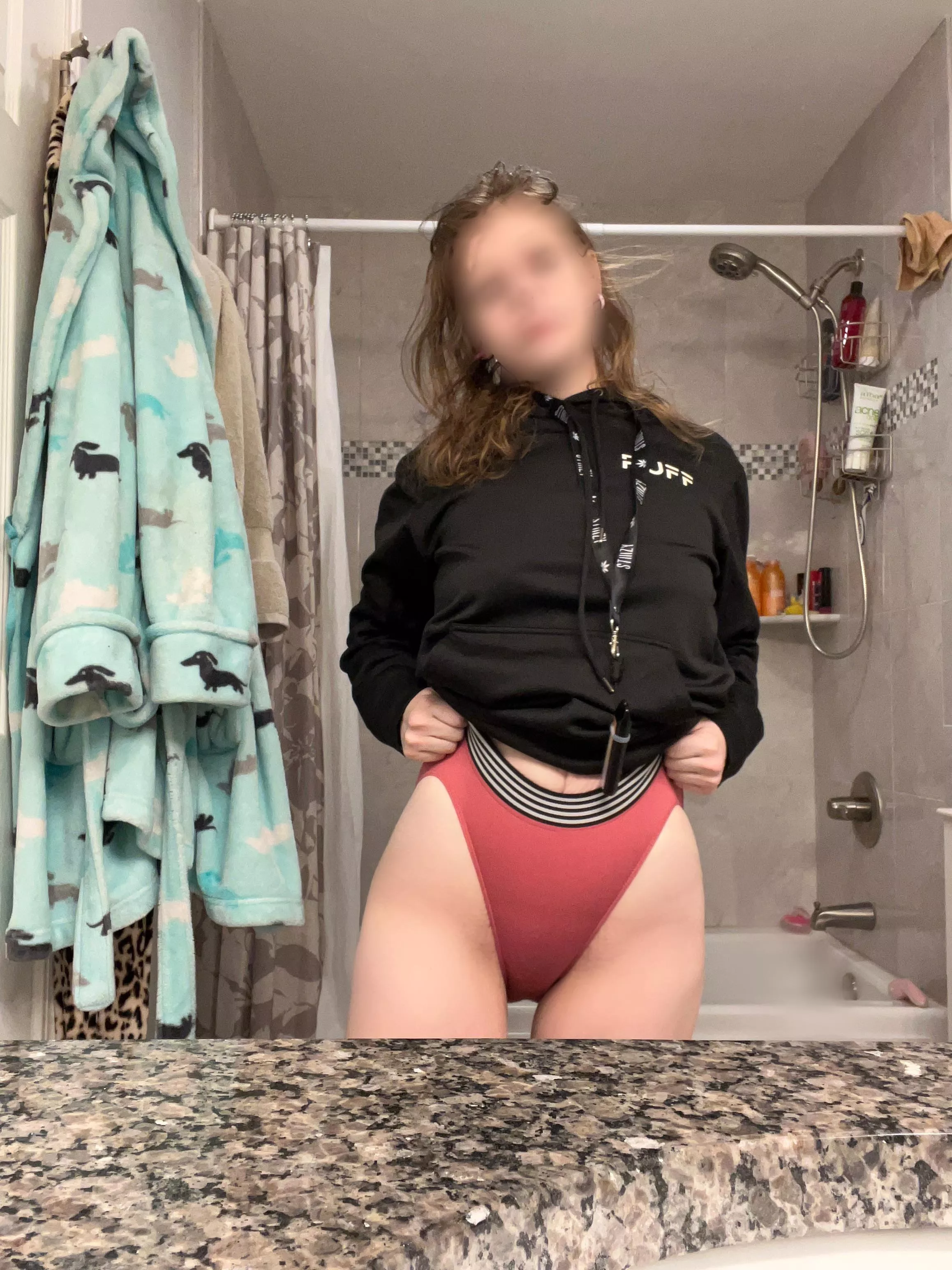 Kim K can’t even do it like me ;p [f] posted by fruityp3bblz