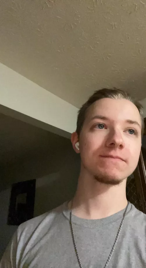 Kinda lonely tonight. Someone keep me company? 🥺 by xzse_x