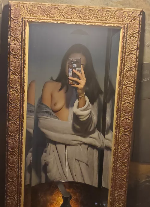 Kinda Looking Like A Painting by alybeany