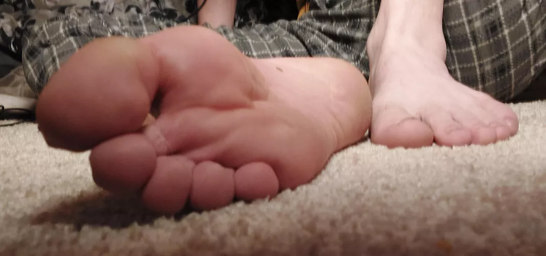 kinda smelly atm ;) by theballinater