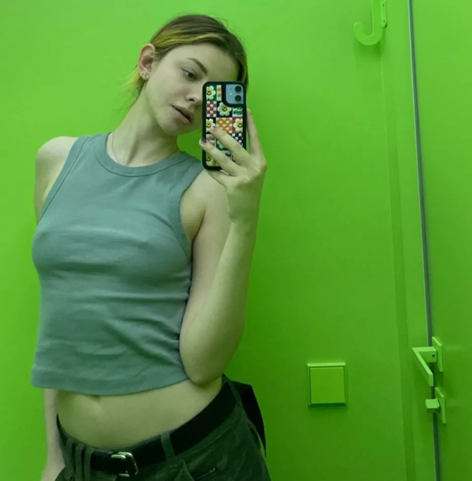 Kira posted by actual-degenerate