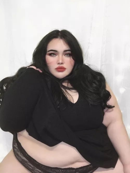 Kiss me all over… by thisfatfox