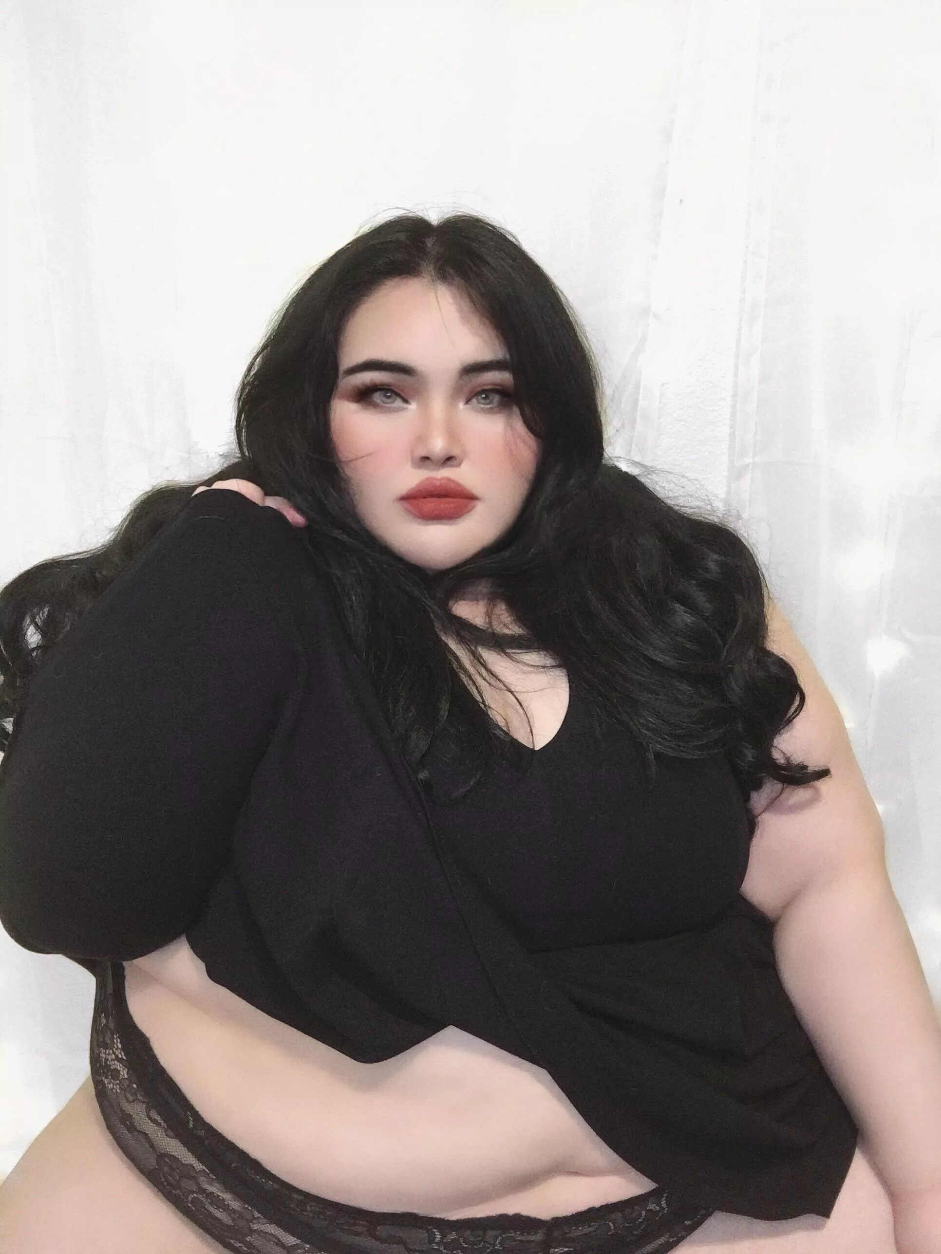 Kiss me all over… posted by thisfatfox