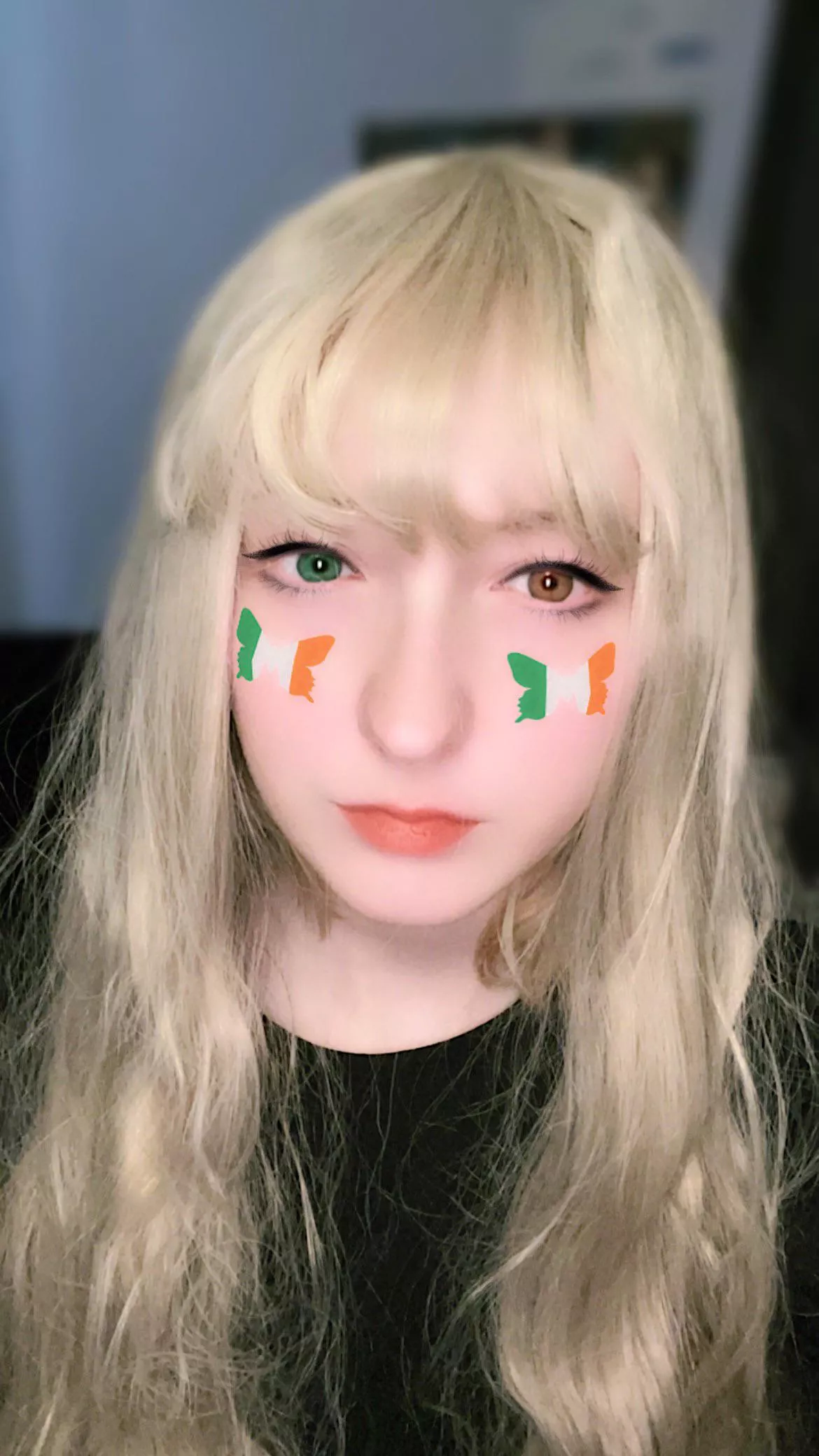 Kiss me I’m Irish 💚🤍🧡 posted by nuoyaaiwenbai