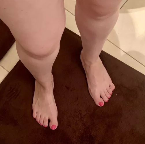 Kiss my Feet? by Fabulous-Pea7254