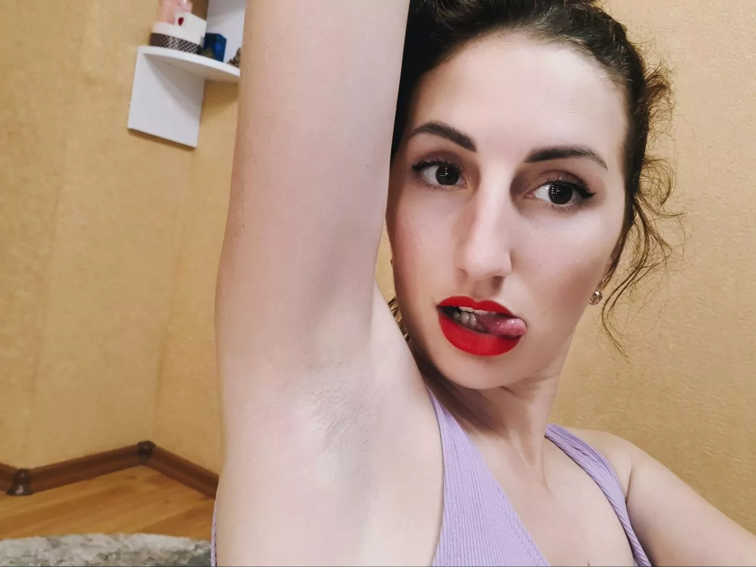 Kiss my red lips or lick my pits 💋🔥 posted by UkraineGirlChat