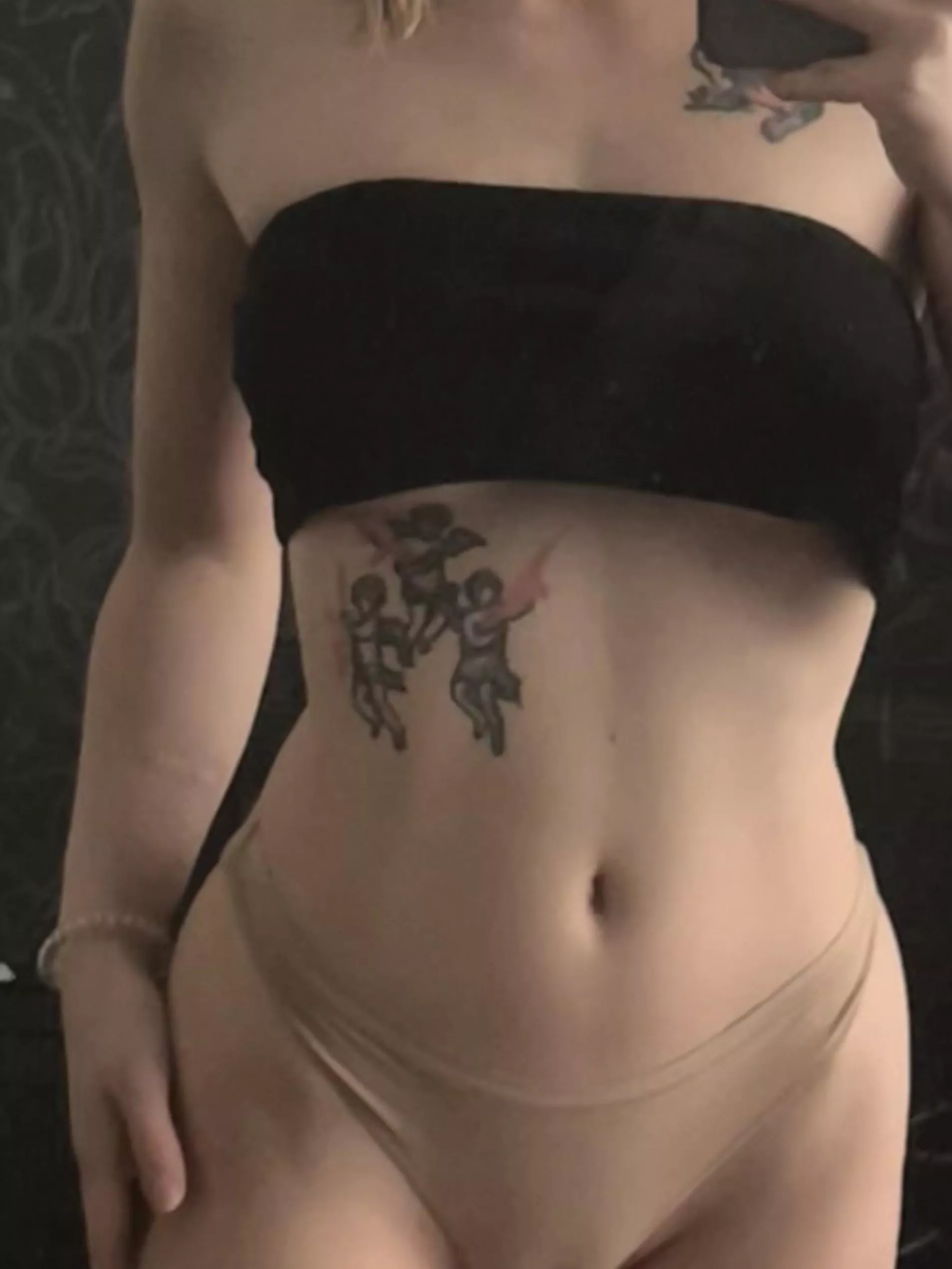 Kiss my tummy.. posted by bubbles_draw