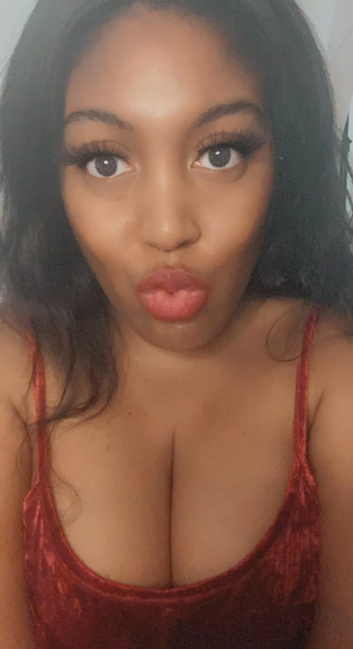 Kisses posted by Itsmisscanada