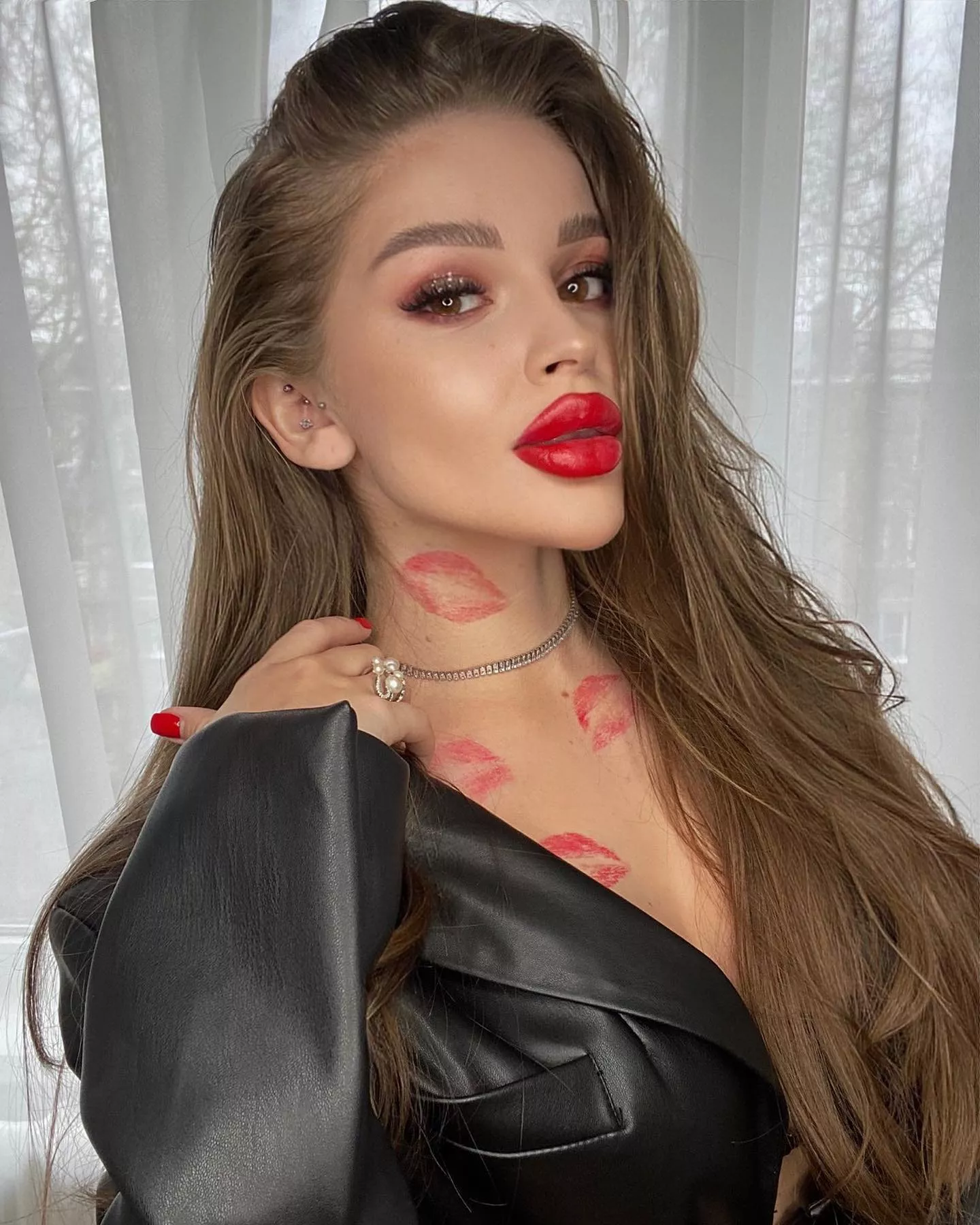 Kisses (@2121kk__K) posted by gooningaccount