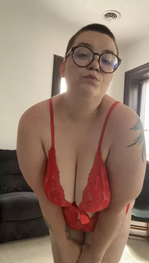 Kisses 😘 by theb00byqueen97