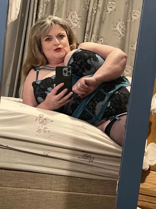 Kisses for my boy xxx by bbwgilfuk