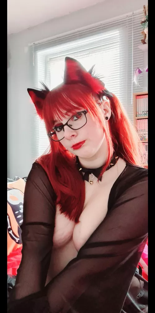 kitty dressing up for master..😘 by Pixieboo93