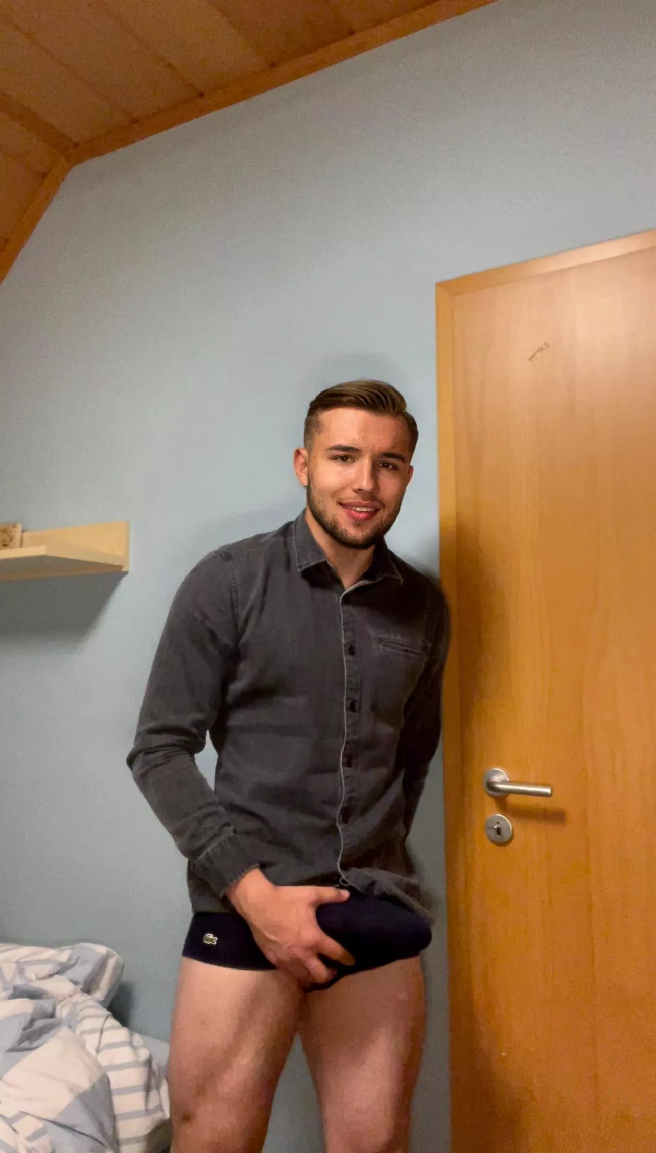 Knee in front of me baby posted by blondboyjan