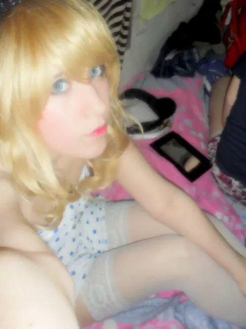 knee socks look better on boys. prove me wrong ;3 by fennylover