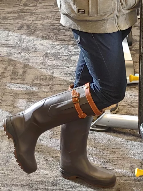 Knee-length Aigle Wellies. by Wannabe_Houstonian