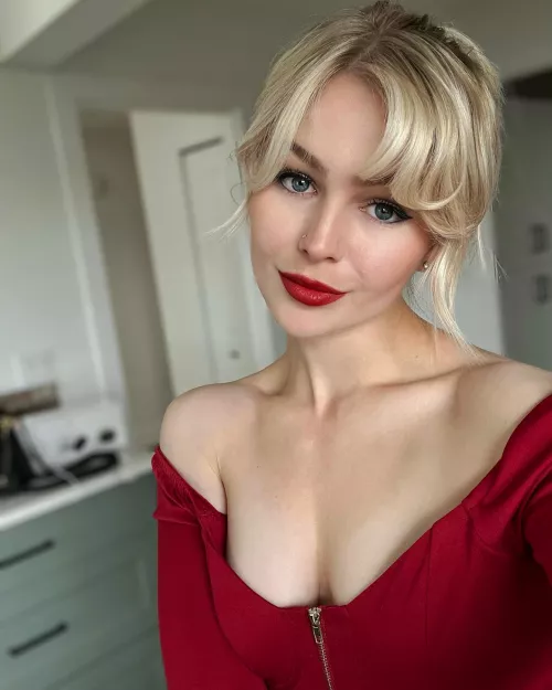 Kris by toxicpiecrow