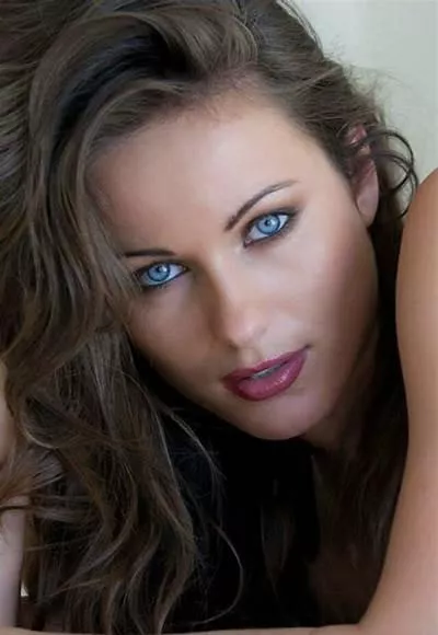 Kyla Cole posted by rockyfortis