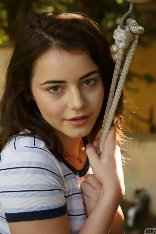 Kylie Quinn by shbmpl