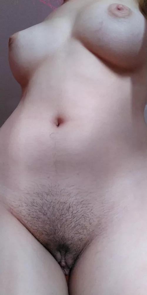 Labia peeping out 🥰 by sleepingteabag