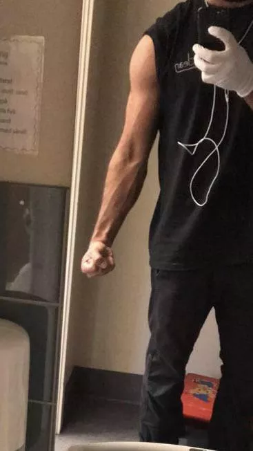 Ladies, lets chat. posted by lekalek