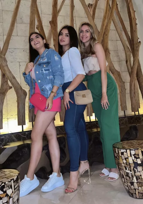 Ladies Night by Pesimista-extremo