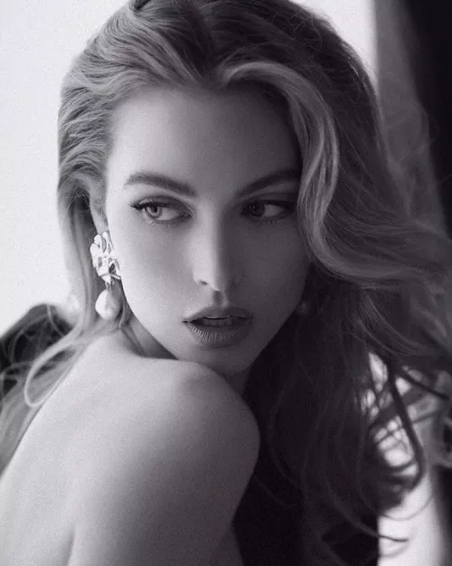 Laken Romine by BluesideBears