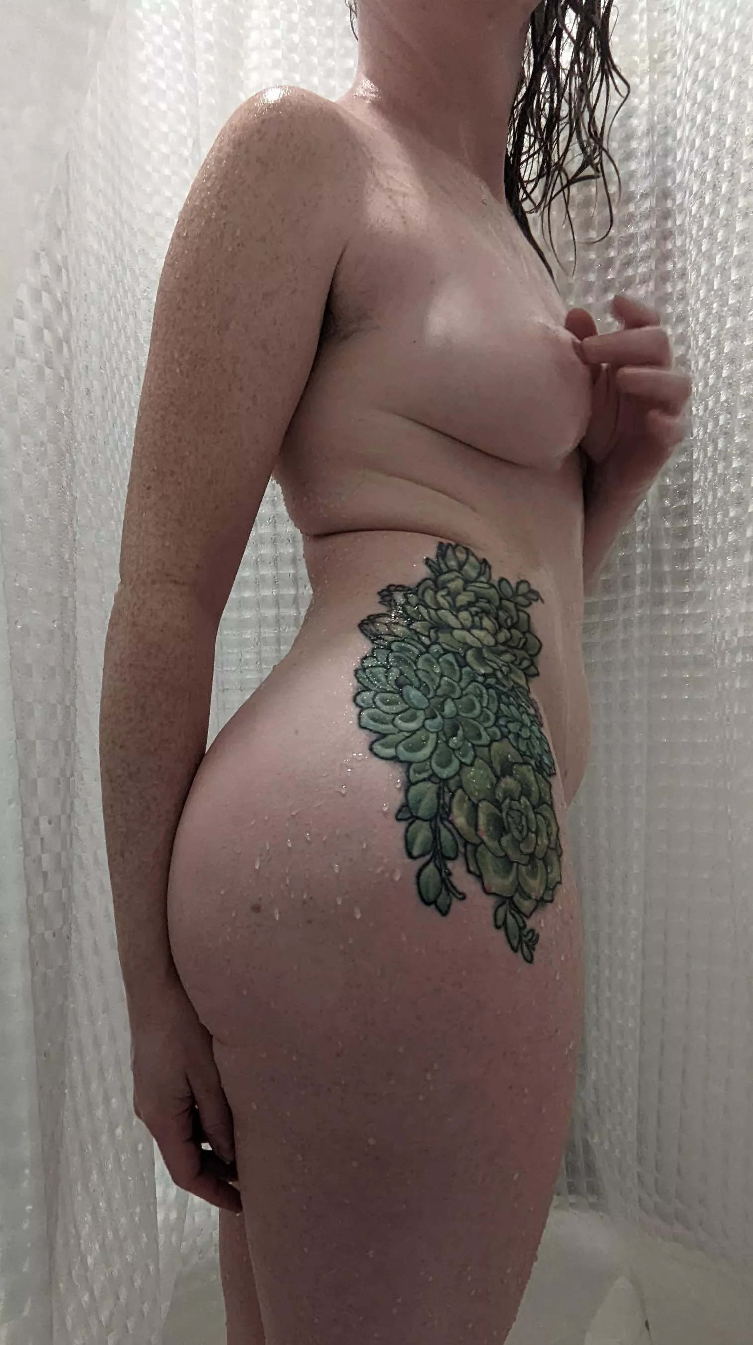 Lather luminates luscious lust lines. posted by frecksfordays