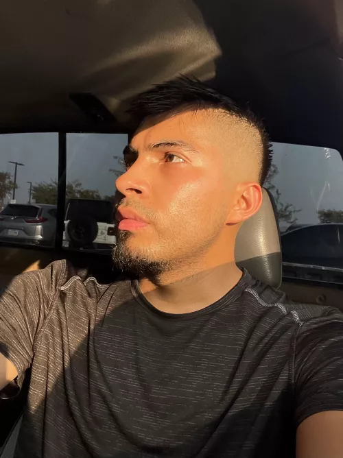 Latin music and cardio type glow ✨ by dreus_ximenez