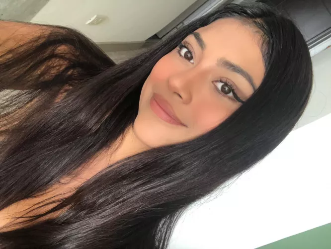 Latina mami by SexyAlexandra_