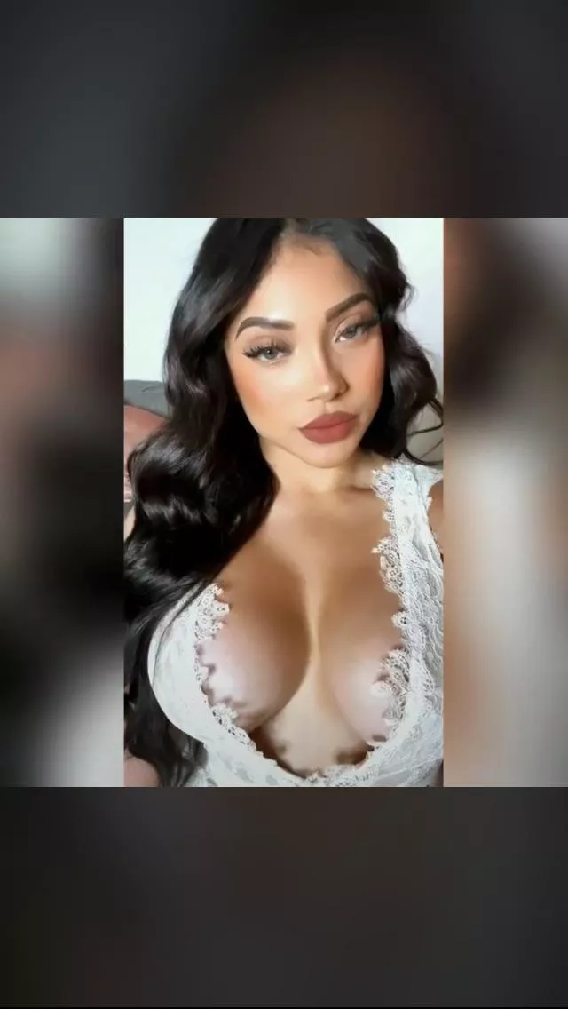 Latina tempting your White cock posted by xxJasmines
