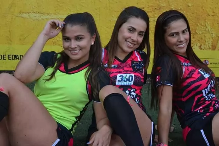 Latinas posted by Chaturbater1