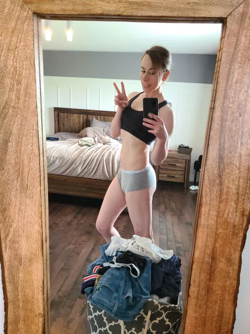 laundry day [f] by cutepatootz