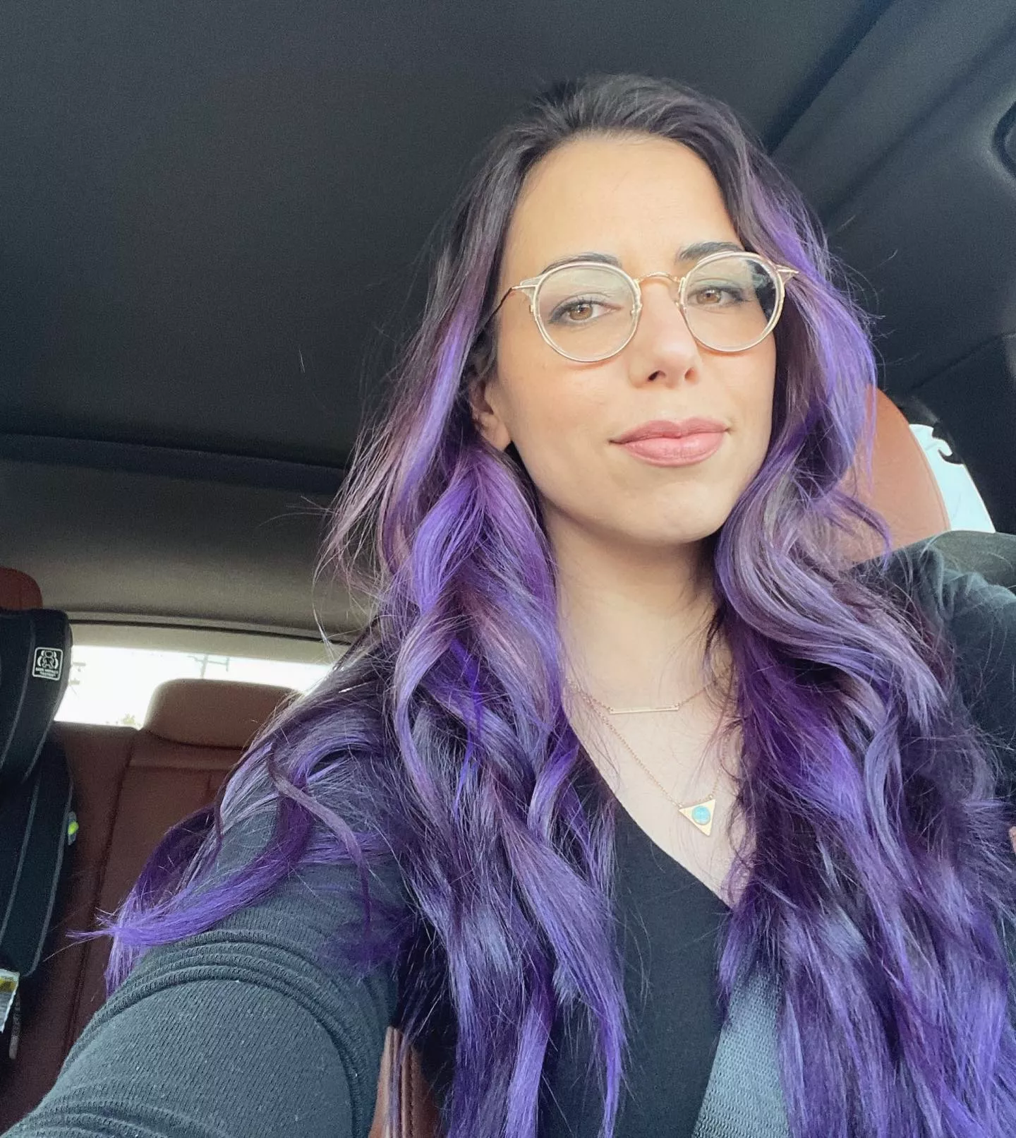 Laura Bailey posted by SpaceNo3914