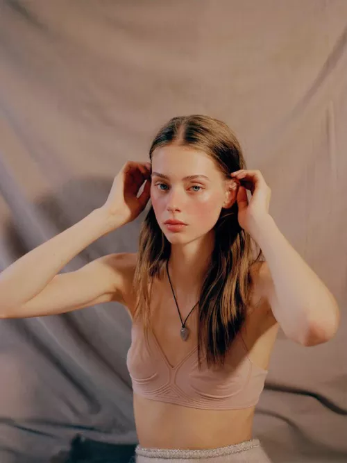 Lauren De Graaf by bobbyUP-MKII