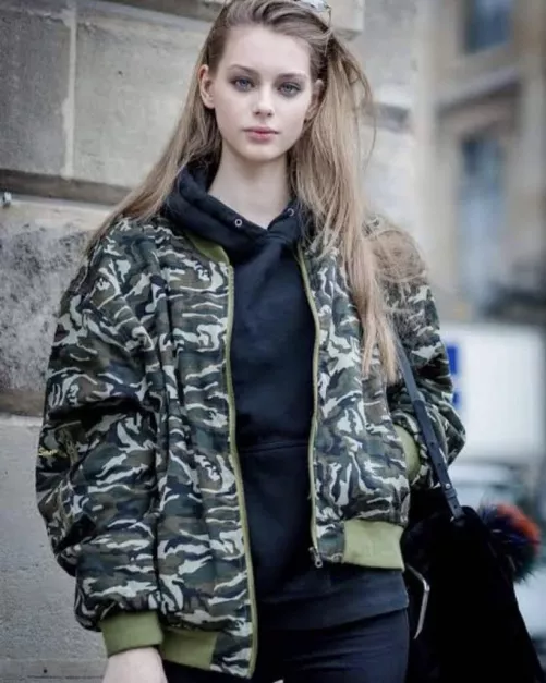 Lauren De Graaf by bobbyUP-MKII