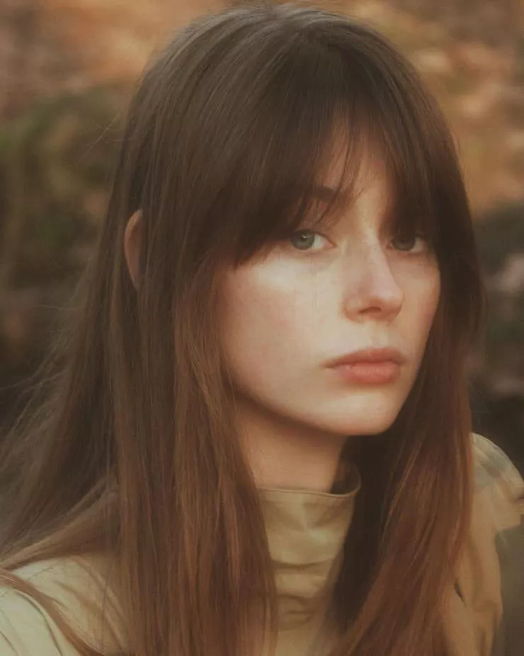 Lauren De Graaf posted by bobbyUP-MKII