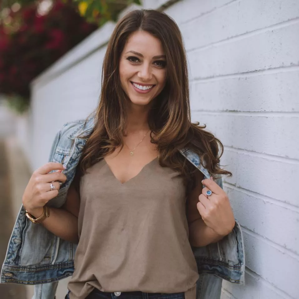 Lauren Jbara posted by mamalo_o