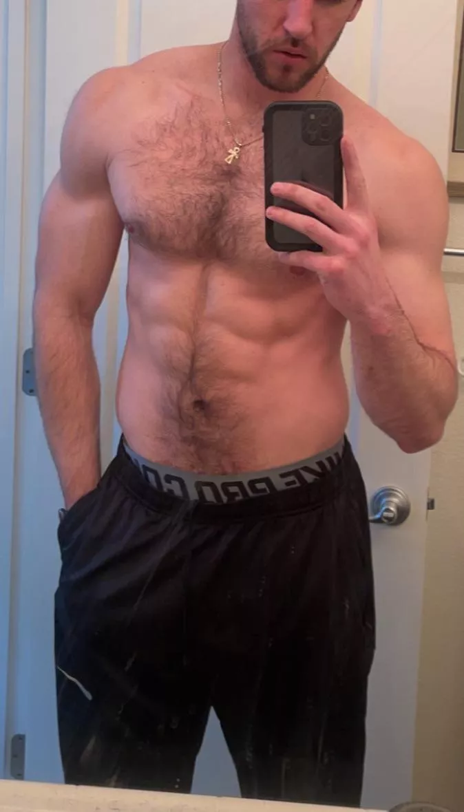 Lazy bonessss 😏 posted by ProfessorX_69